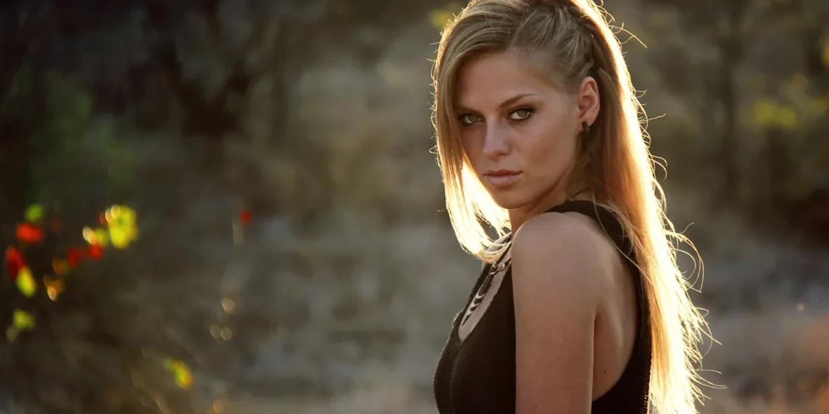 Nora En Pure